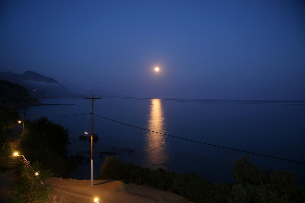 Santa Marina Apartments Rodakino Exteriér fotografie