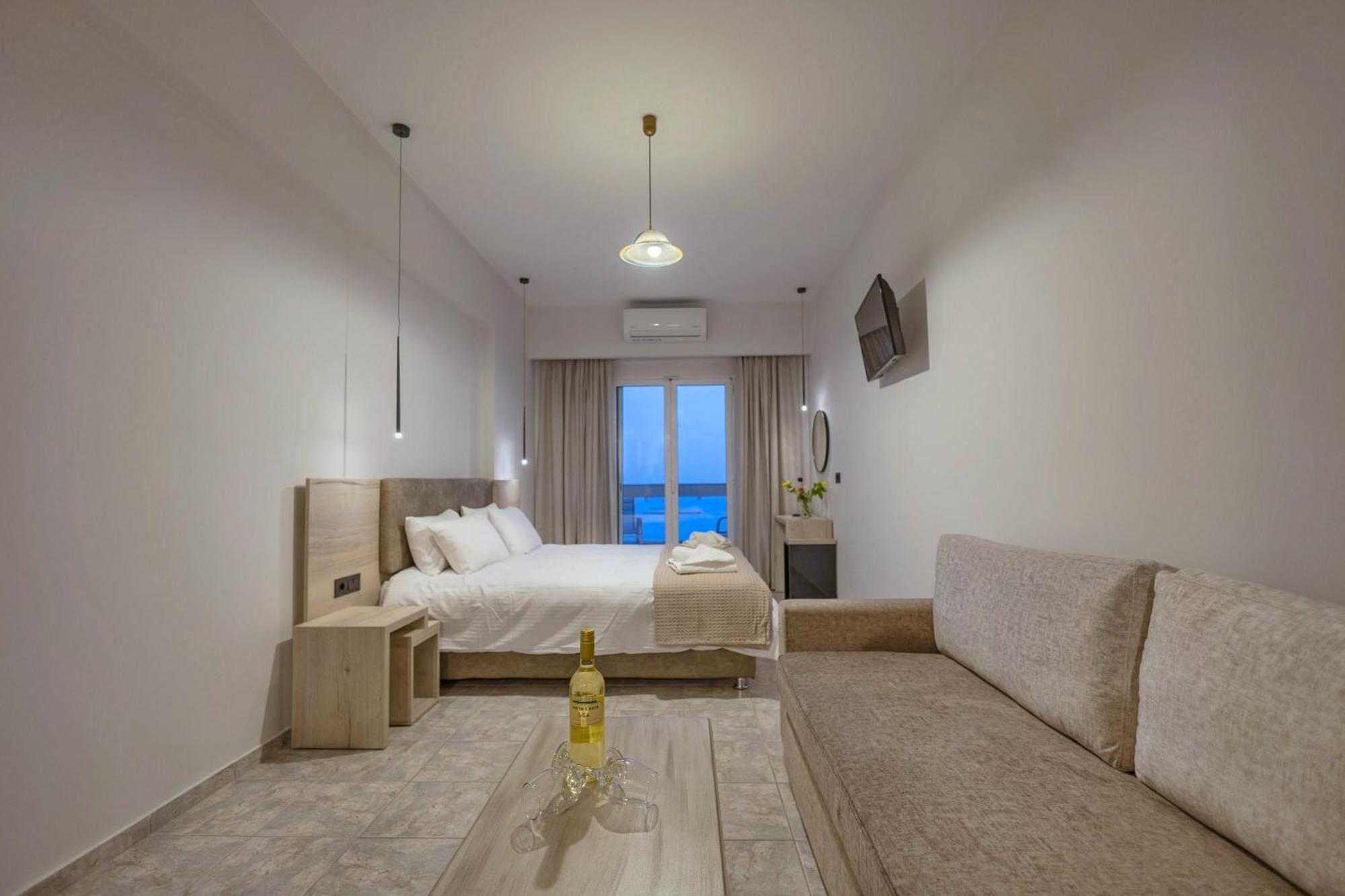 Santa Marina Apartments Rodakino Exteriér fotografie